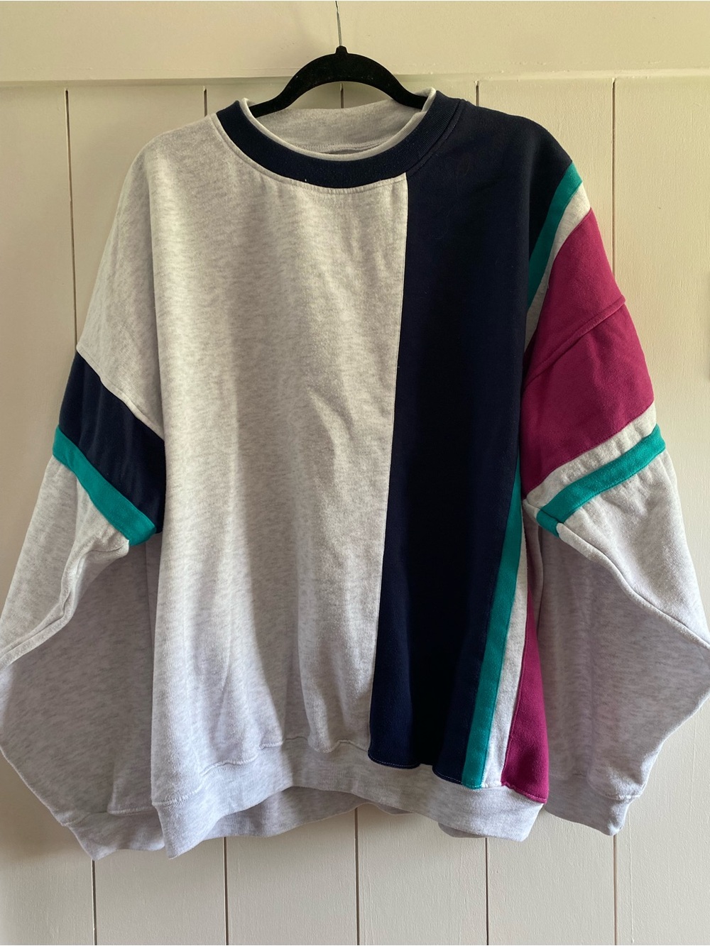 Vintage Colorblock Crewneck Striped